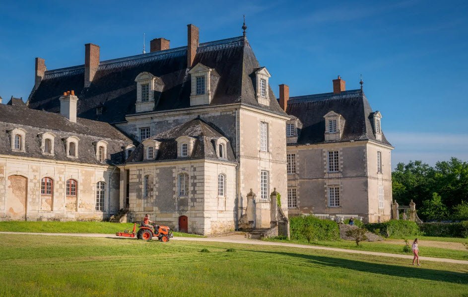 Gizeux, France, France